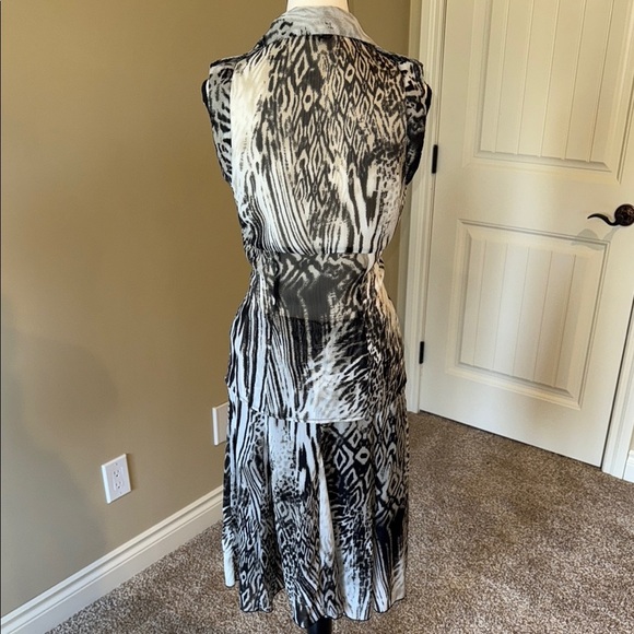 Reitmans Black and White Coordinated Skirt and Top Set Flowy Women's Size S/7 - Picture 5 of 16
